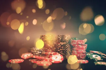 A woman smiling by bright slot machines showing lucky symbols, showcasing the exciting slot offerings at 786BD.